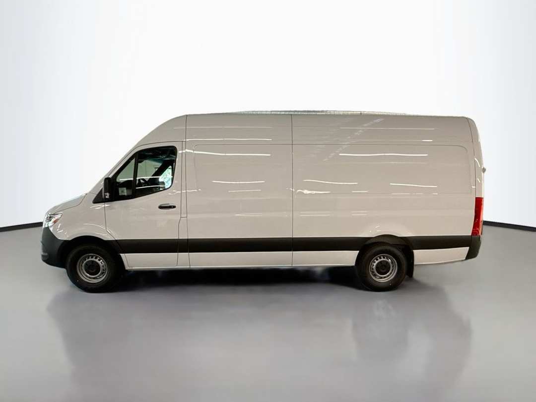 2026 Mercedes-Benz Sprinter 2500 - Image 2