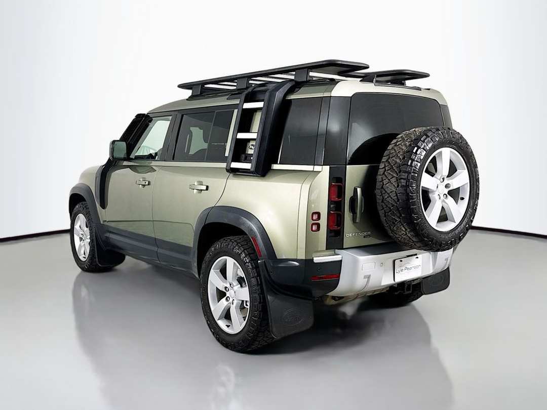 2023 Land Rover Defender 110 SE - Image 3