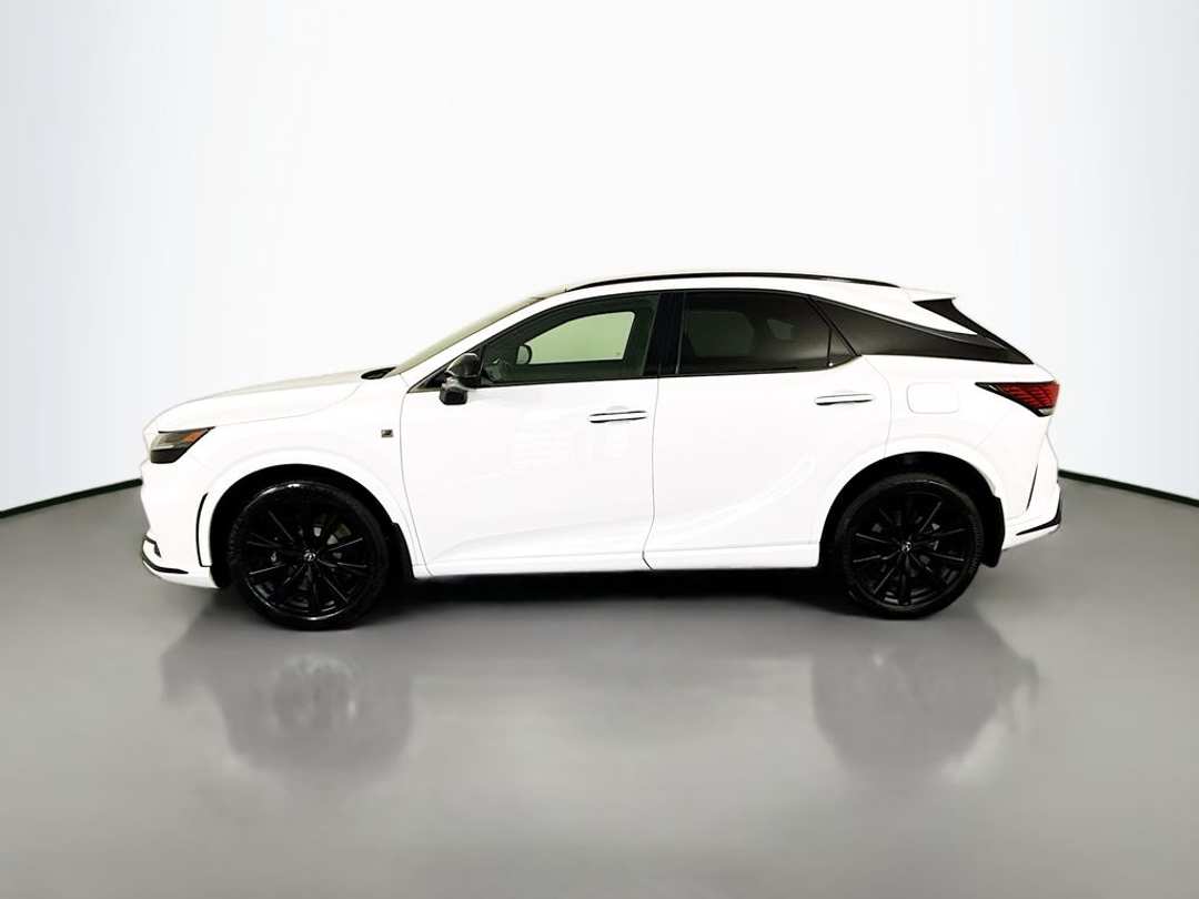 2023 Lexus RX 500h F SPORT Performance - Image 2