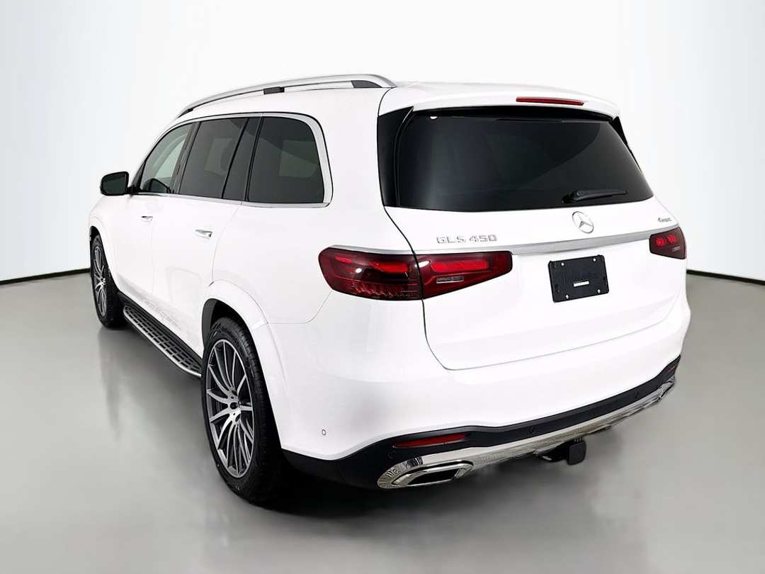 2026 Mercedes-Benz GLS GLS 450 - Image 3