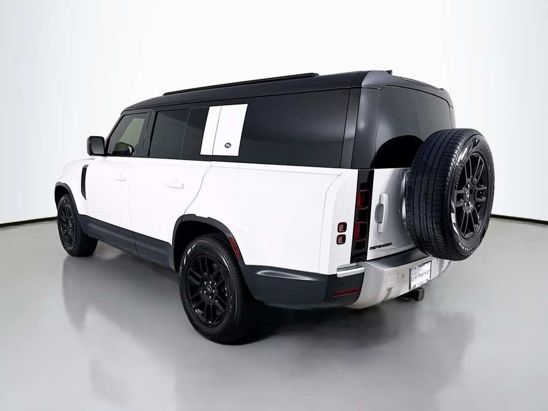 2024 Land Rover Defender 130 S - Image 3