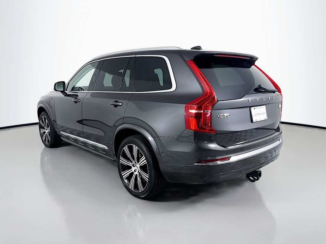 2023 Volvo Xc90 Recharge Plug-In Hybrid T8 Plus 6 Passenger - Image 3