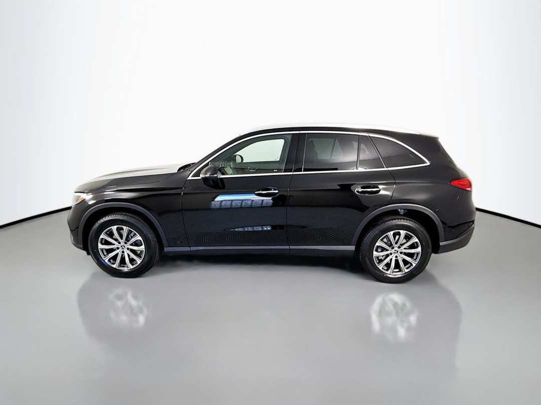 2026 Mercedes-Benz GLC GLC 300 - Image 2