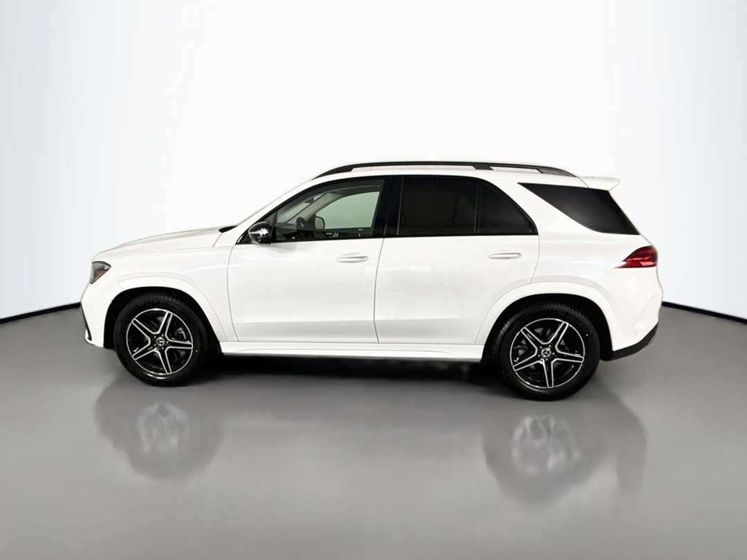 2026 Mercedes-Benz GLE GLE 450 - Image 2