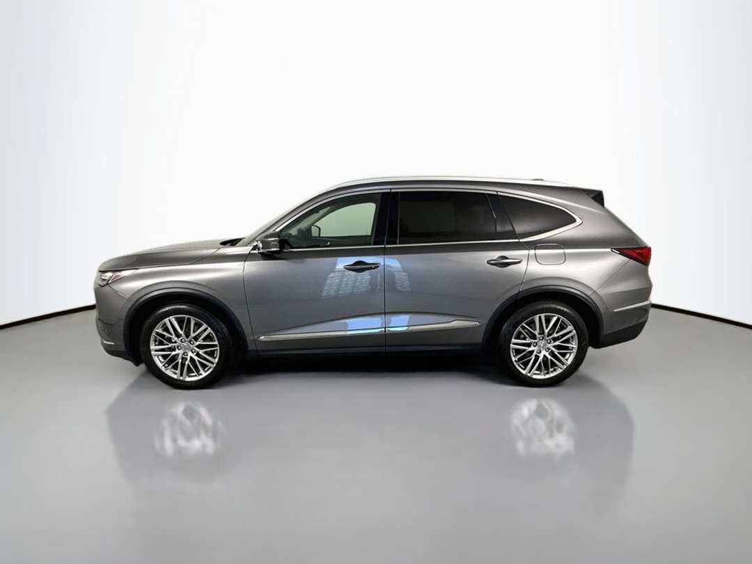 2023 Acura MDX Advance - Image 2