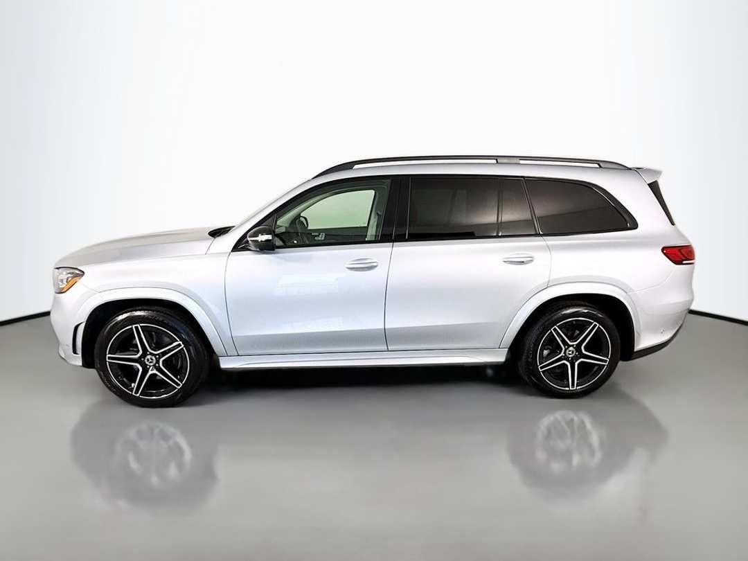 2022 Mercedes-Benz GLS GLS 450 - Image 2