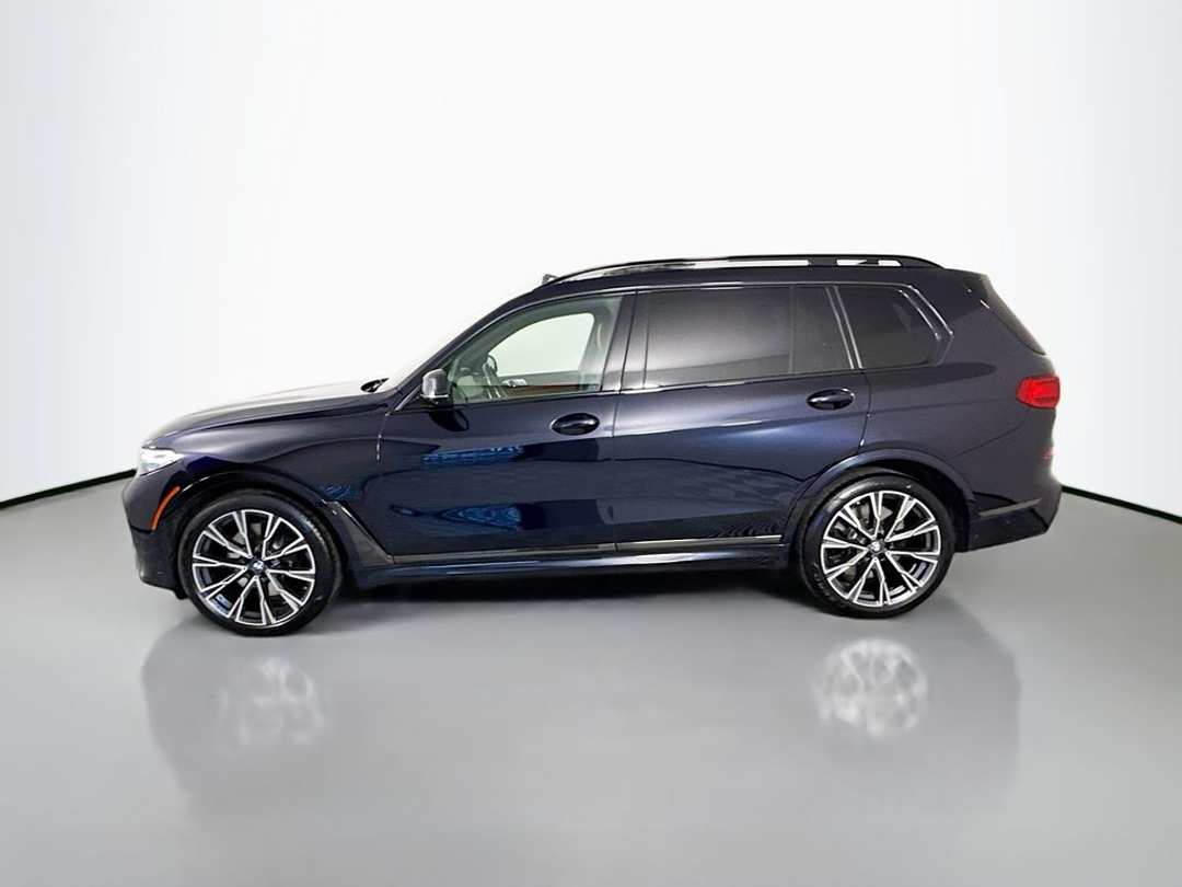 2021 BMW X7 M50i - Image 2