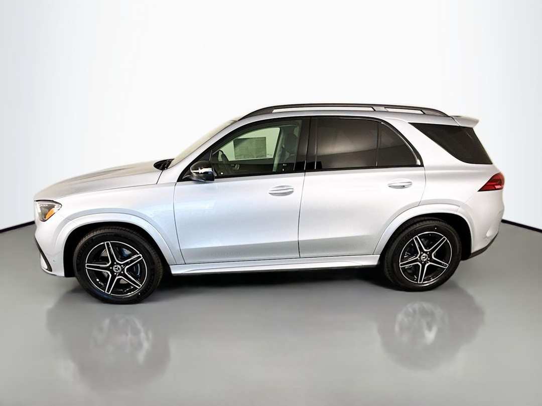 2026 Mercedes-Benz GLE GLE 450 - Image 2