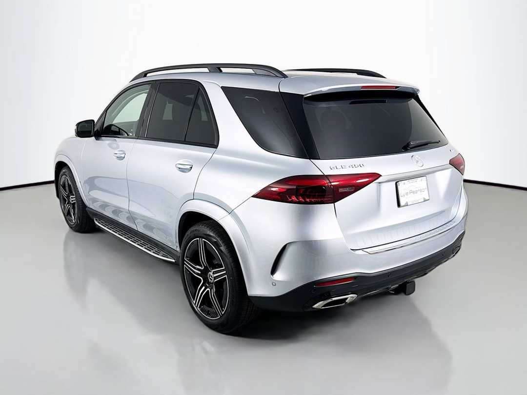 2026 Mercedes-Benz GLE GLE 450 - Image 3
