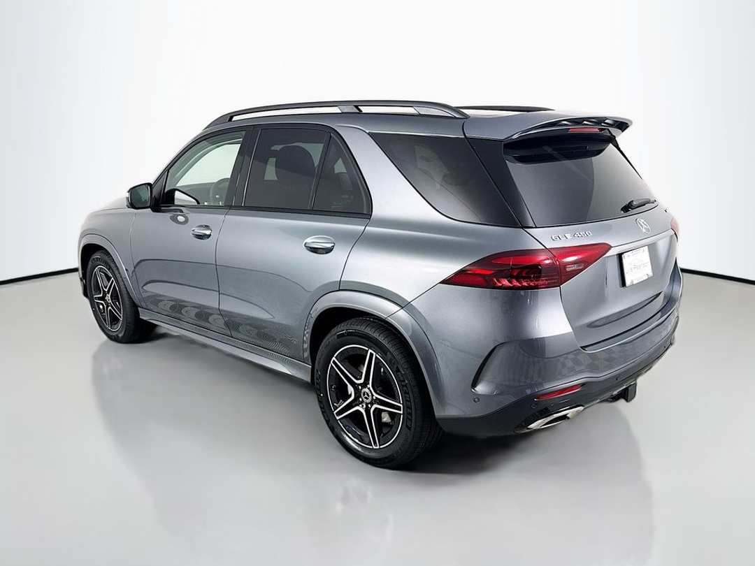 2026 Mercedes-Benz GLE GLE 450 - Image 3