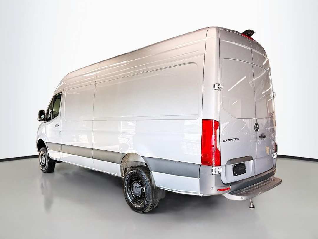 2026 Mercedes-Benz Sprinter 2500 Cargo 170 WB - Image 3