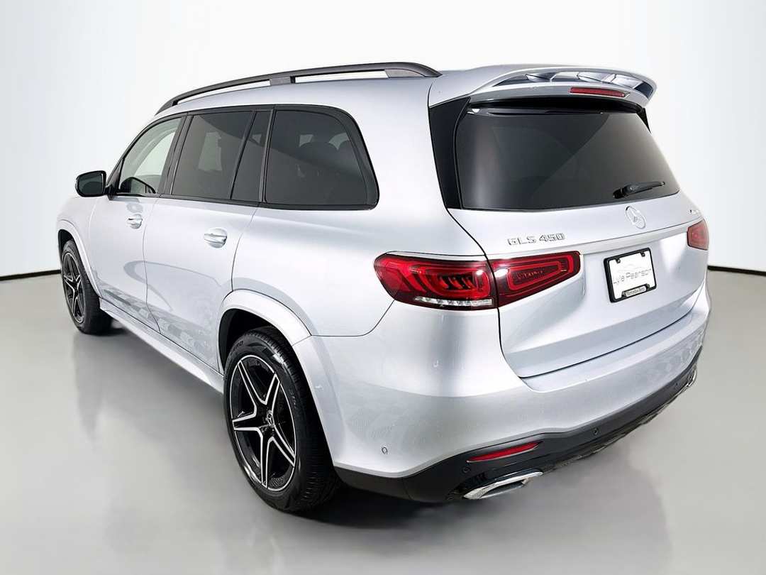 2022 Mercedes-Benz GLS GLS 450 - Image 3