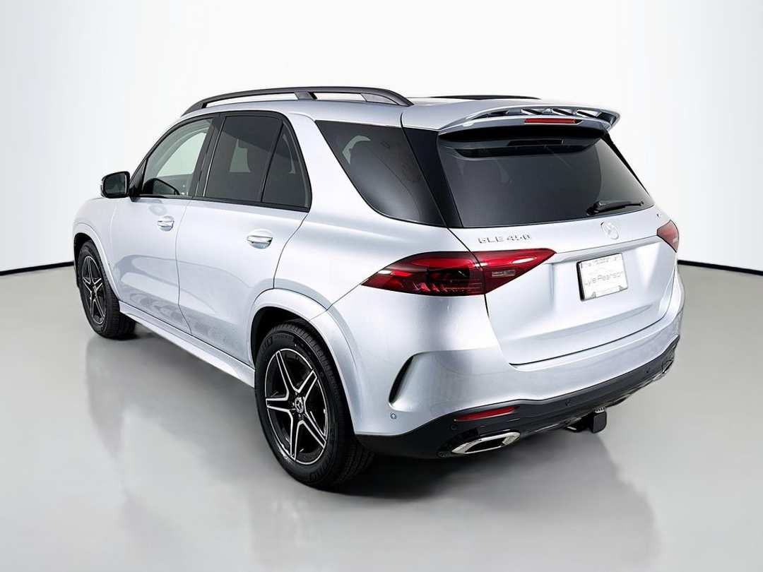 2026 Mercedes-Benz GLE GLE 450 - Image 3