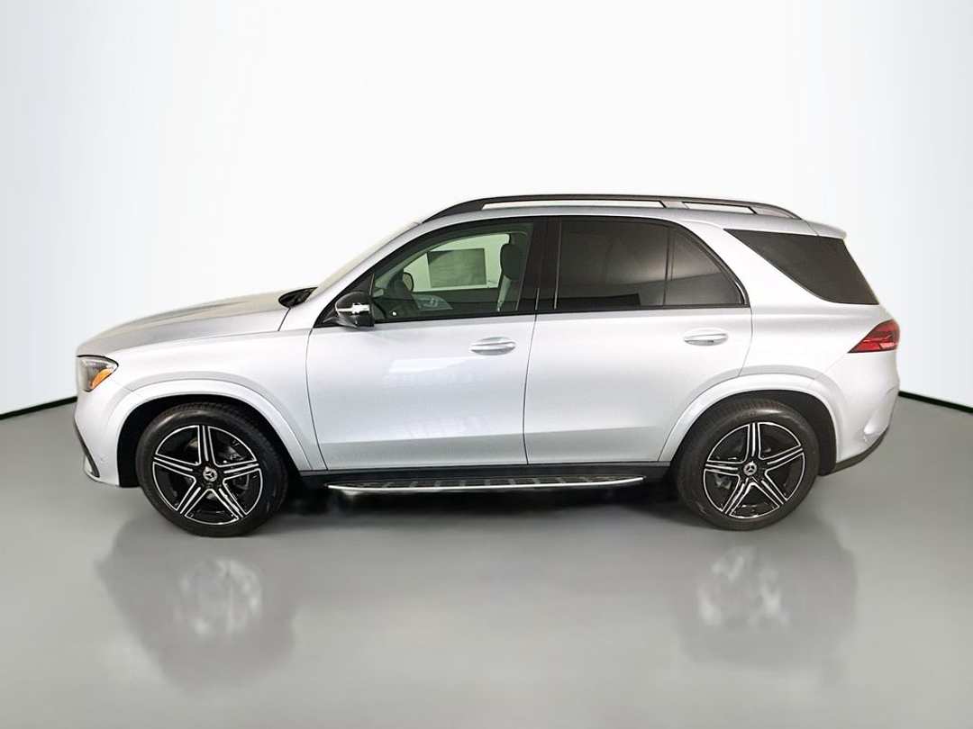 2026 Mercedes-Benz GLE GLE 450 - Image 2