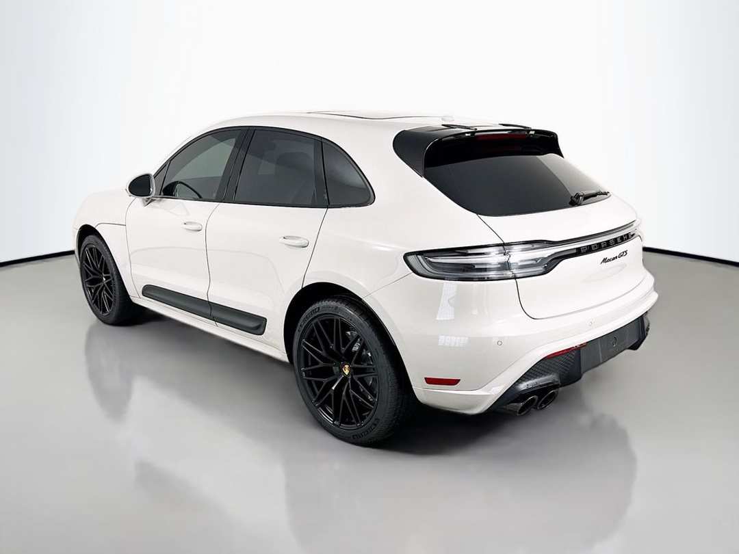 2023 Porsche Macan GTS - Image 3