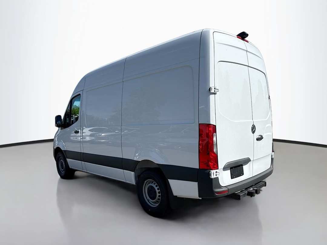 2026 Mercedes-Benz Sprinter 2500 - Image 3