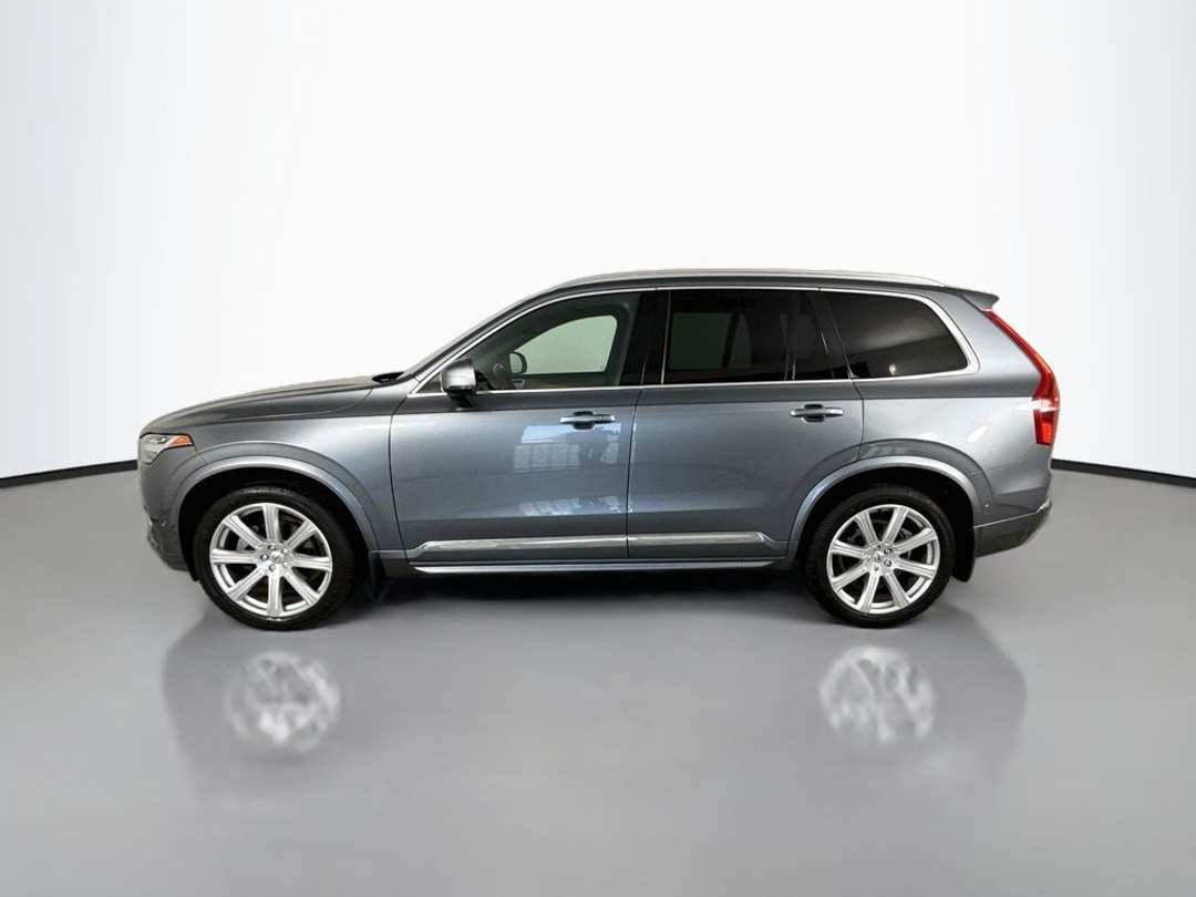 2017 Volvo Xc90 T6 Inscription - Image 2