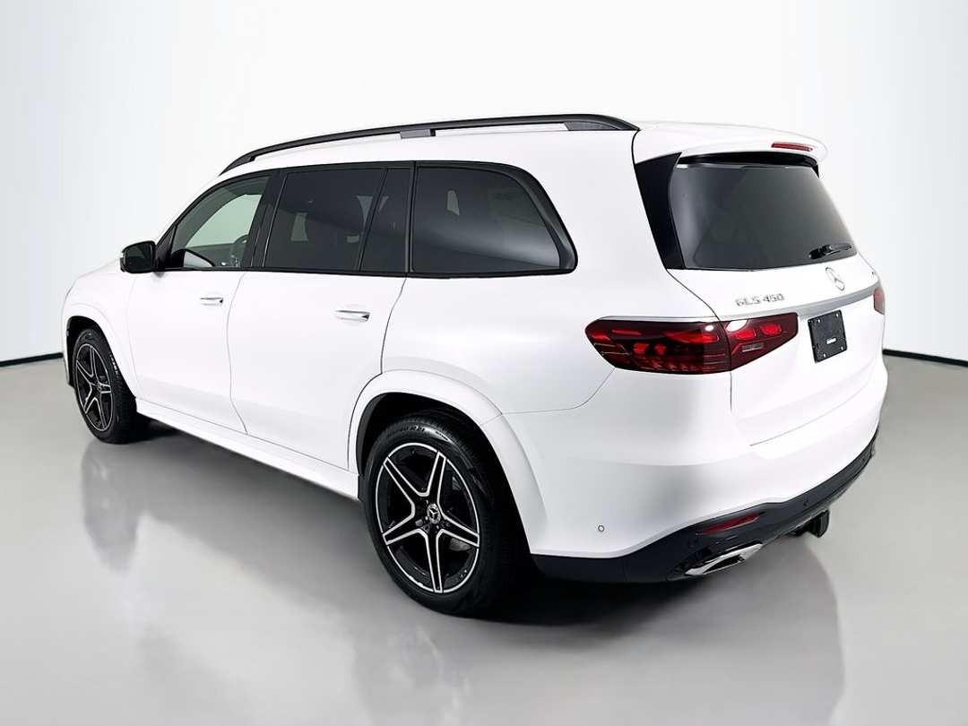 2026 Mercedes-Benz GLS GLS 450 - Image 3