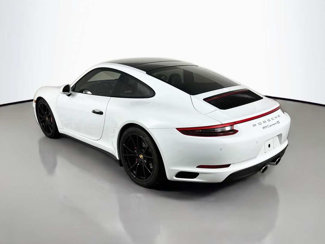 2018 Porsche 911 Carrera 4S - Image 3