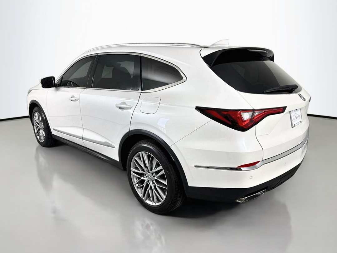 2023 Acura MDX Advance - Image 3