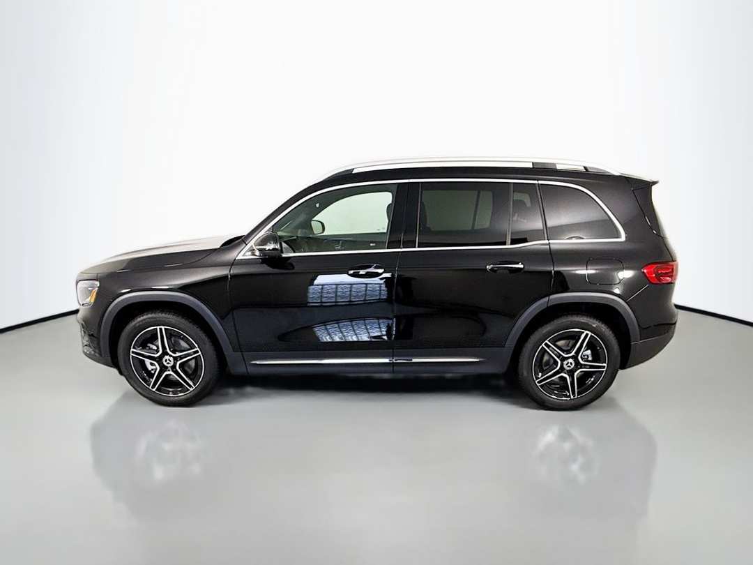 2026 Mercedes-Benz GLB GLB 250 - Image 2